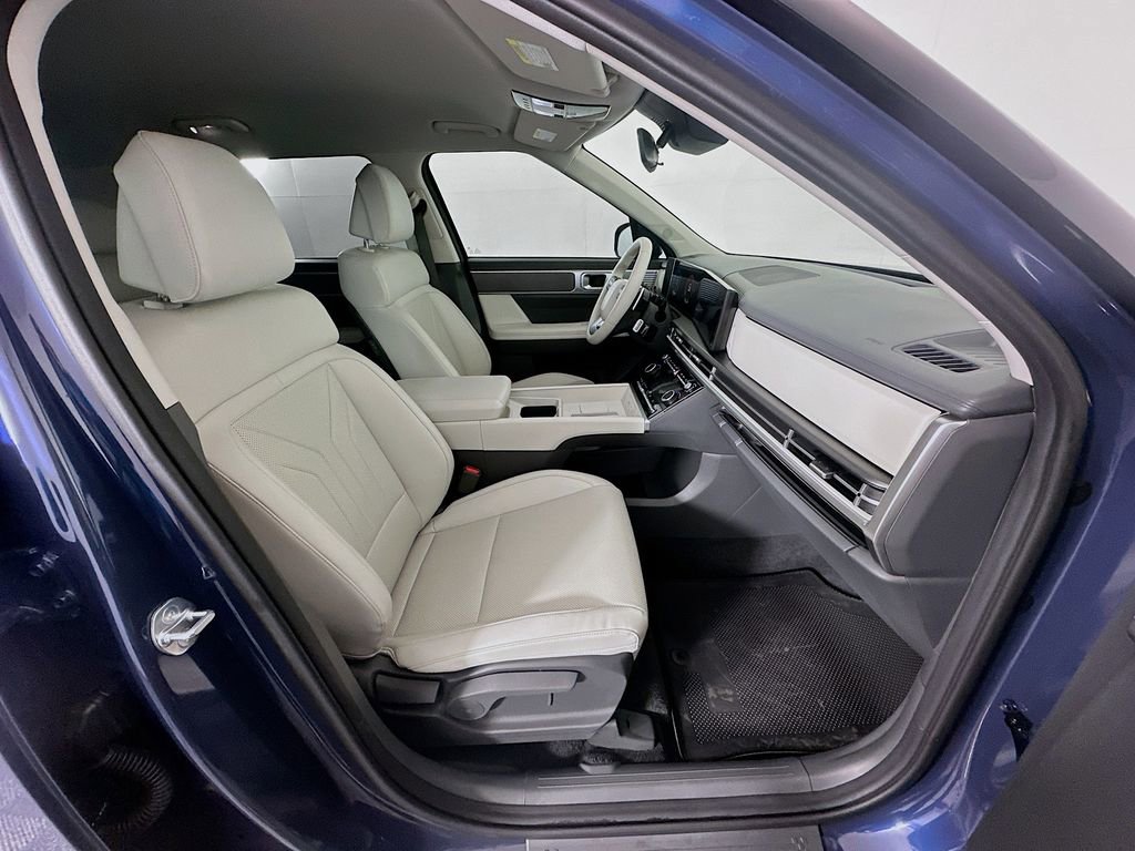 Certified 2025 Hyundai Santa Fe SEL image 27