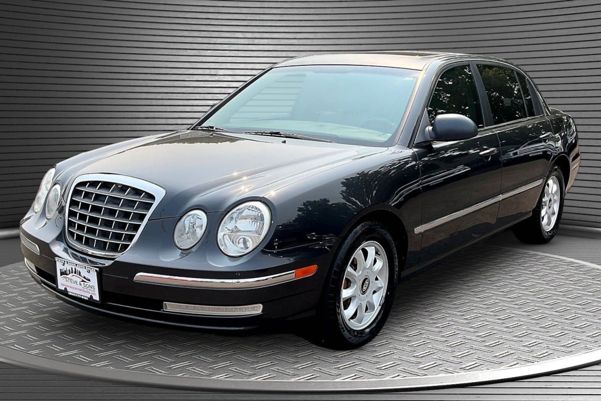 Used 2005 Kia Amanti FWD image 3