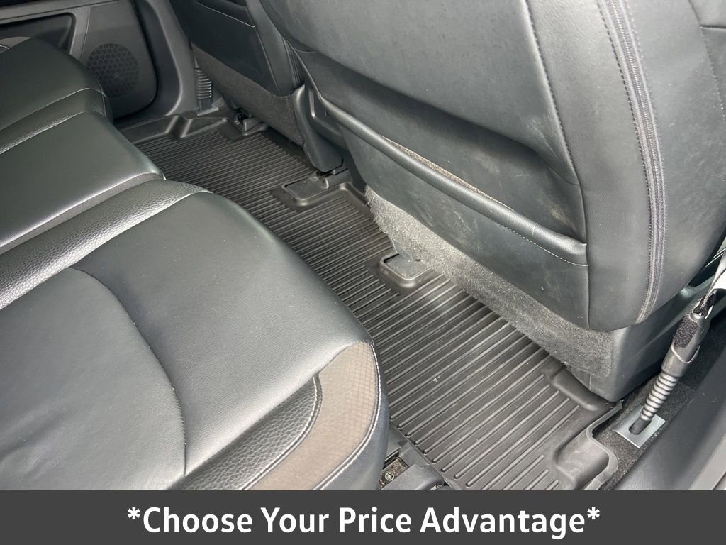 Used 2023 Nissan Pathfinder SL image 24