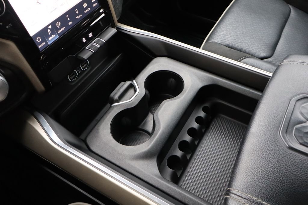 Used 2022 RAM 1500 Laramie image 25