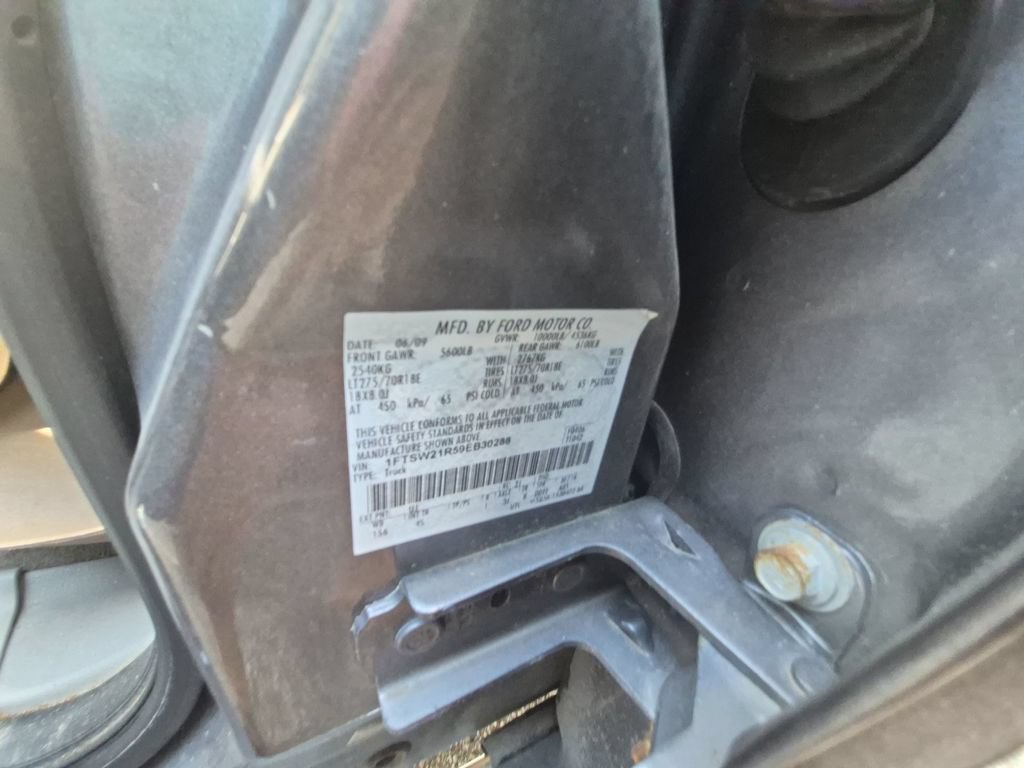 Used 2009 Ford F250 XL AWD/4WD image 6
