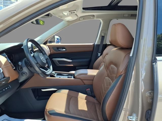 Certified 2023 Nissan Pathfinder Platinum AWD/4WD image 21