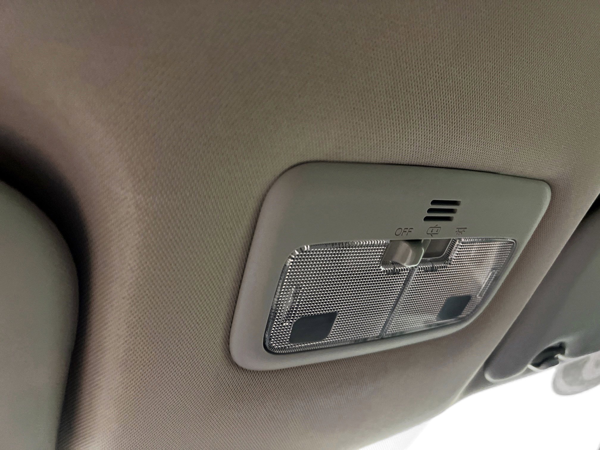 Used 2018 Toyota Corolla LE FWD image 22