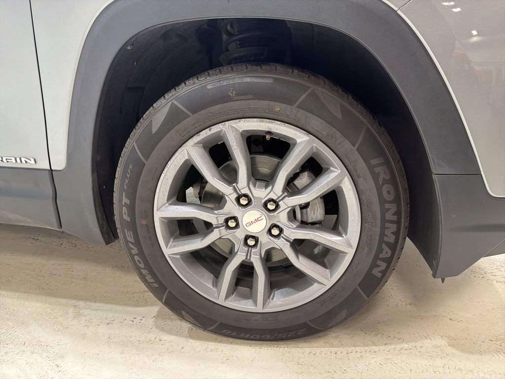 Used 2024 GMC Terrain SLT AWD/4WD image 9