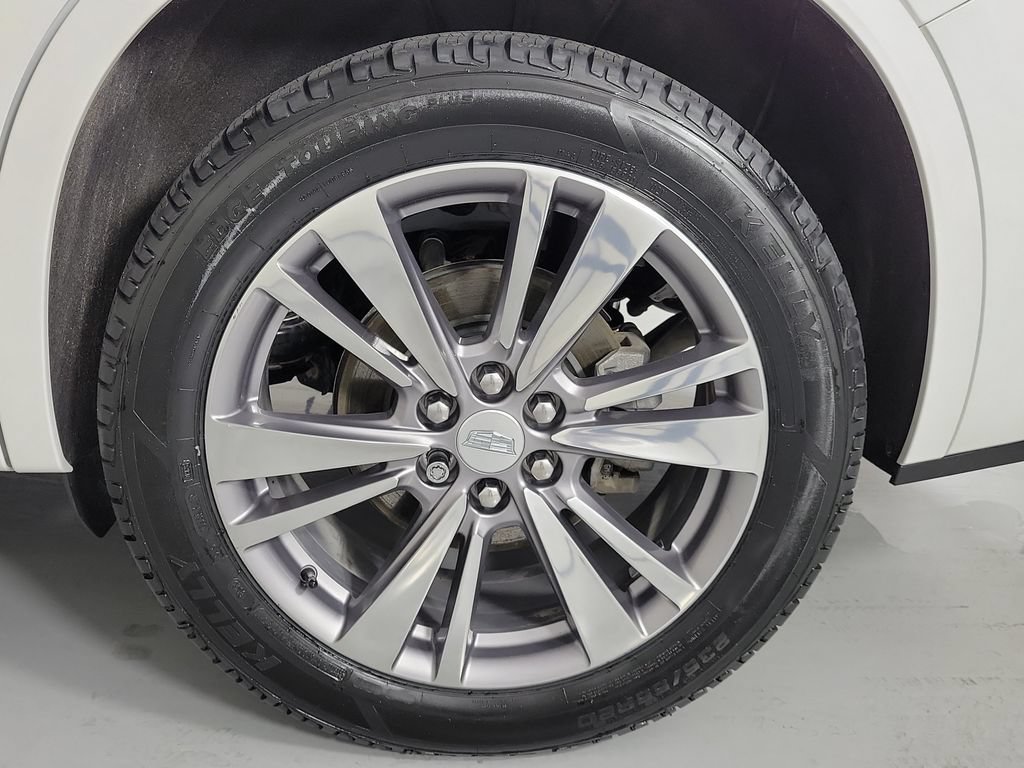 Certified 2024 Cadillac XT6 Premium Luxury w/ LPO, Floor Liner Package AWD/4WD image 11