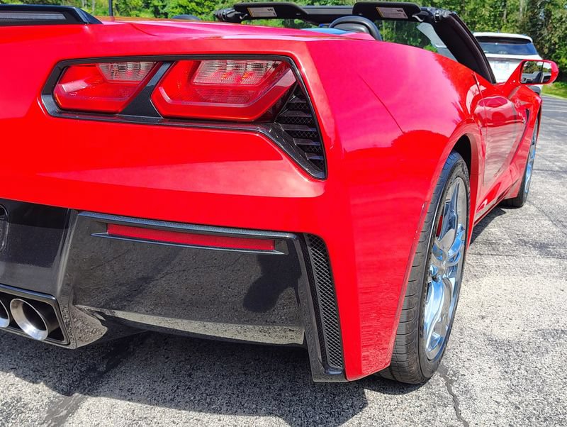 Used 2017 Chevrolet Corvette Stingray Convertible w/ 1LT RWD image 19