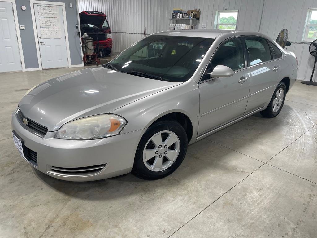 Used 2006 Chevrolet Impala LT w/ Preferred Equipment Group FWD image 3