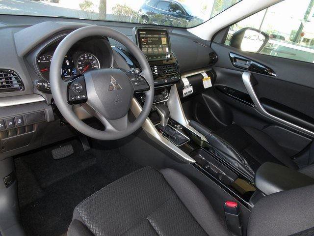 New 2026 Mitsubishi Eclipse Cross LE image 12