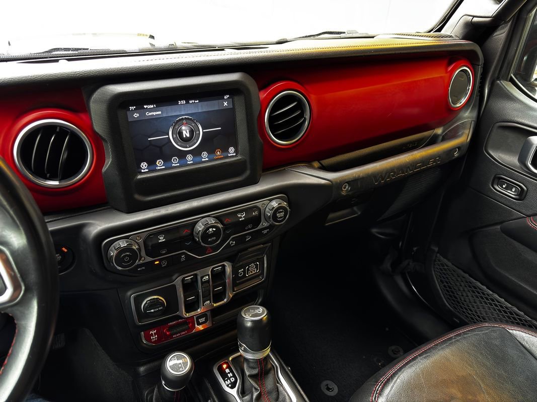 Used 2018 Jeep Wrangler Unlimited Rubicon w/ Safety Group image 38