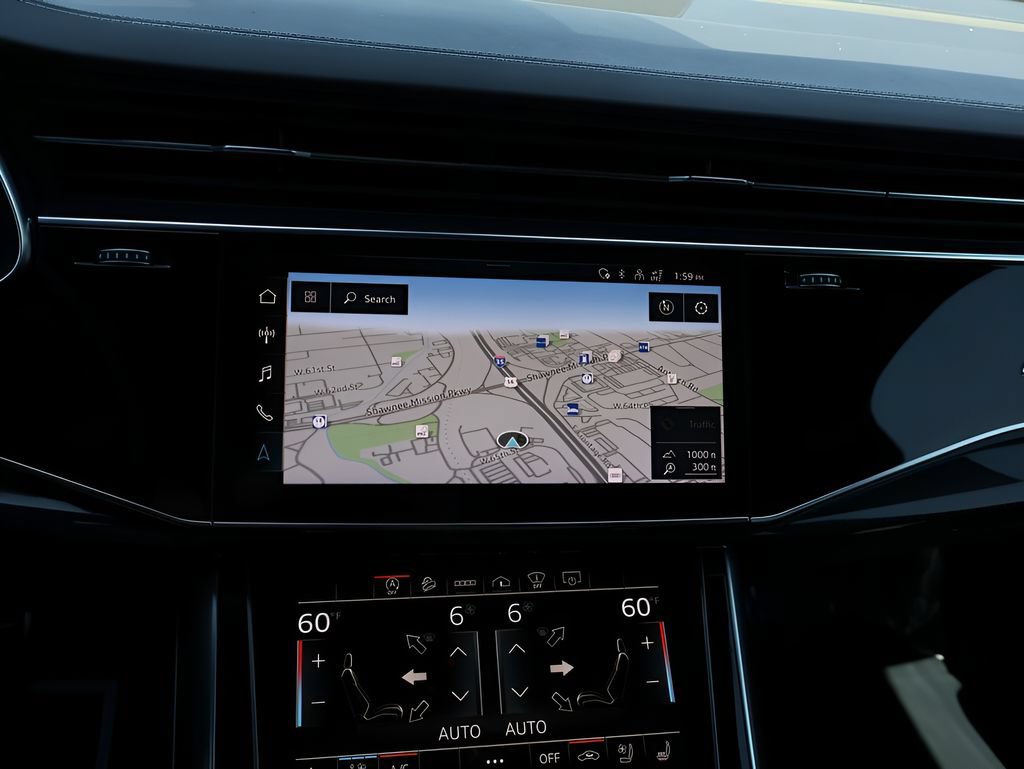 Used 2022 Audi SQ7 Prestige AWD/4WD image 21