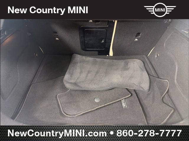 Used 2018 INFINITI QX30 Premium w/ Navigation Package image 14