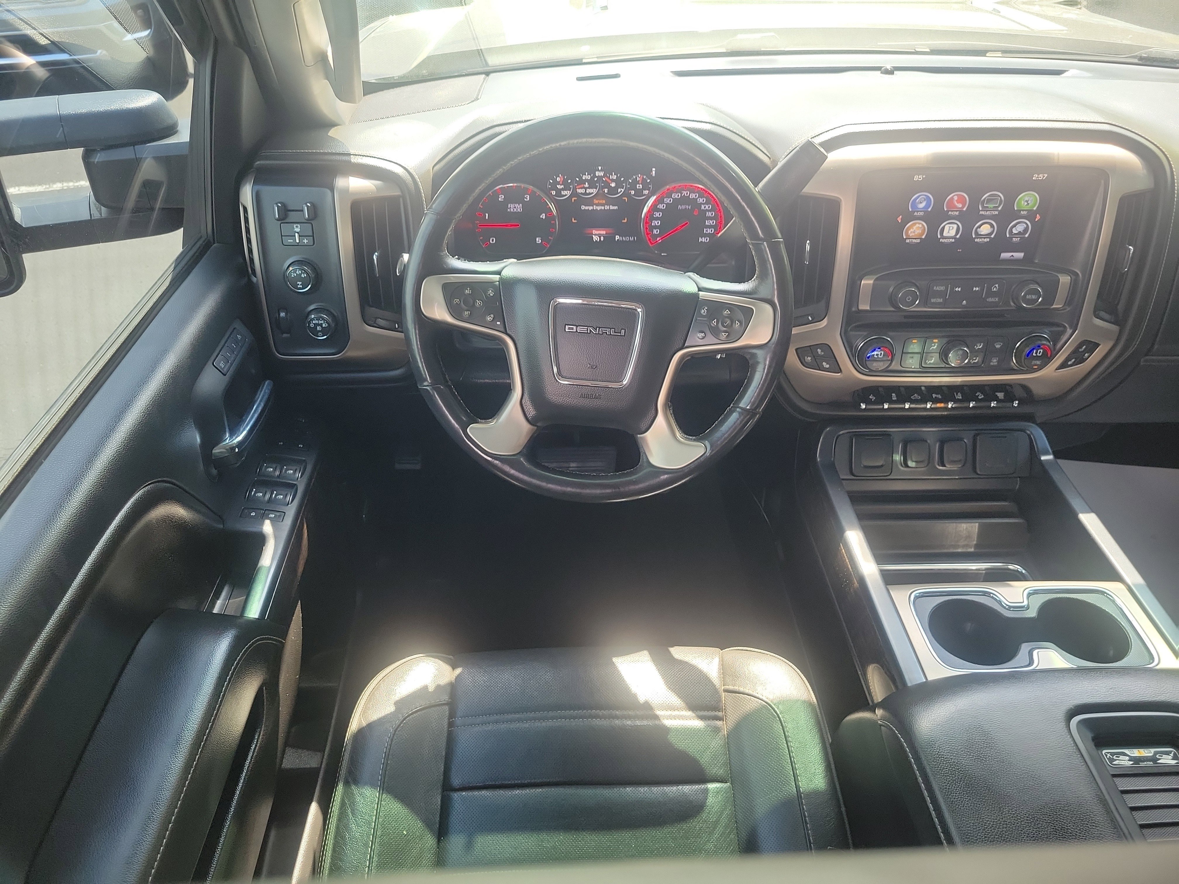 Used 2016 GMC Sierra 2500 Denali w/ Duramax Plus Package AWD/4WD image 10
