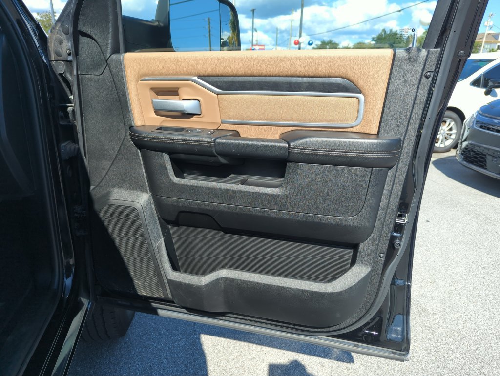 Used 2022 RAM 2500 Big Horn AWD/4WD image 29