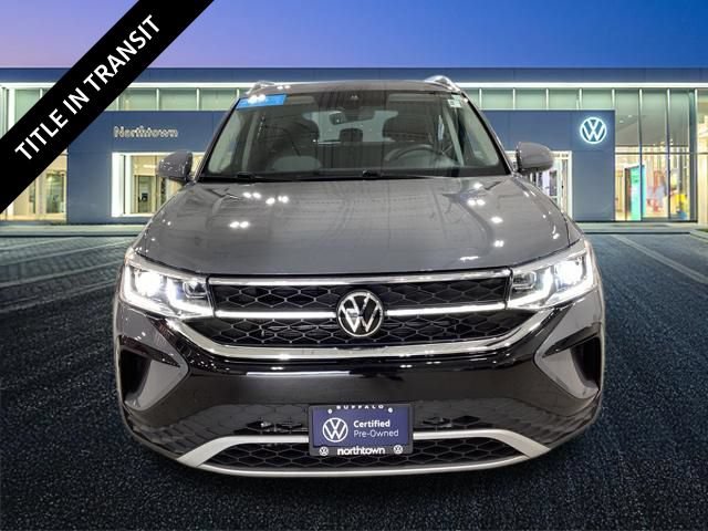 Certified 2024 Volkswagen Taos SEL AWD/4WD image 5