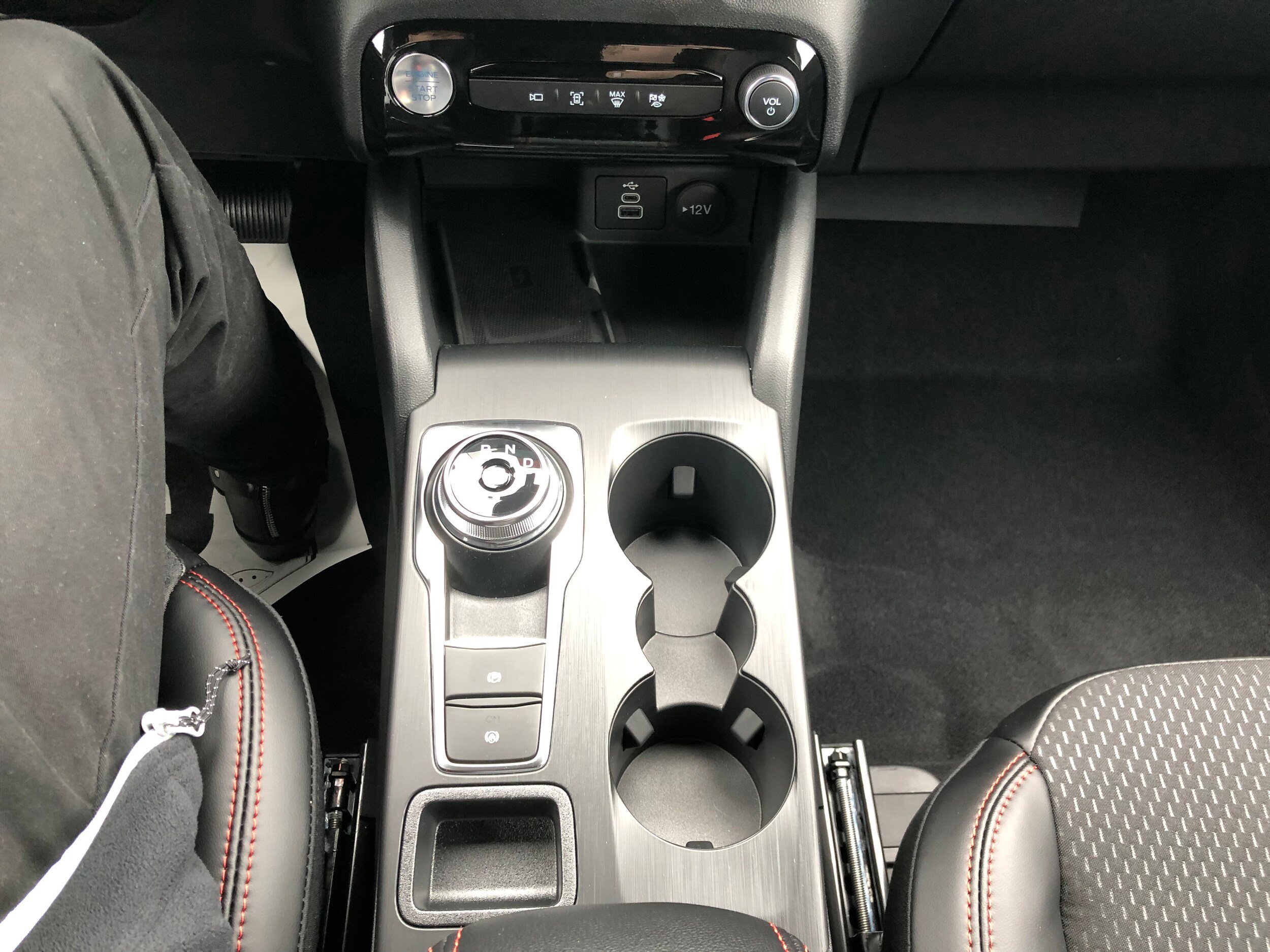New 2026 Ford Escape ST-Line Select w/ Tech Pack #2 image 20