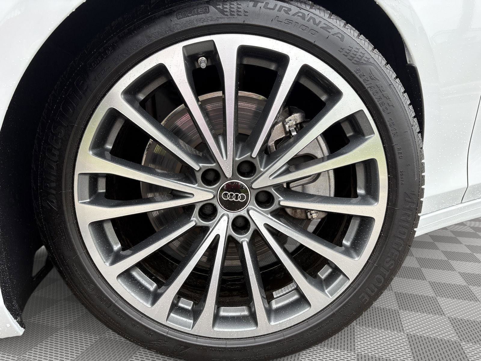 Used 2026 Audi A6 Prestige w/ Audi Exclusive Design Package AWD/4WD image 9