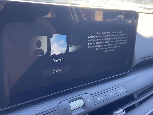 New 2026 Kia K4 FWD image 17