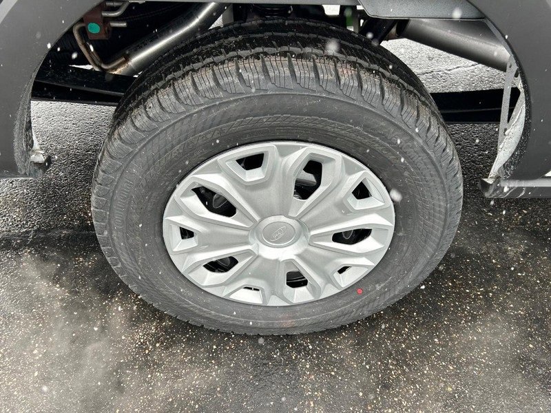 New 2025 Ford Transit 250 148 Medium Roof w/ Exterior Upgrade Package image 5