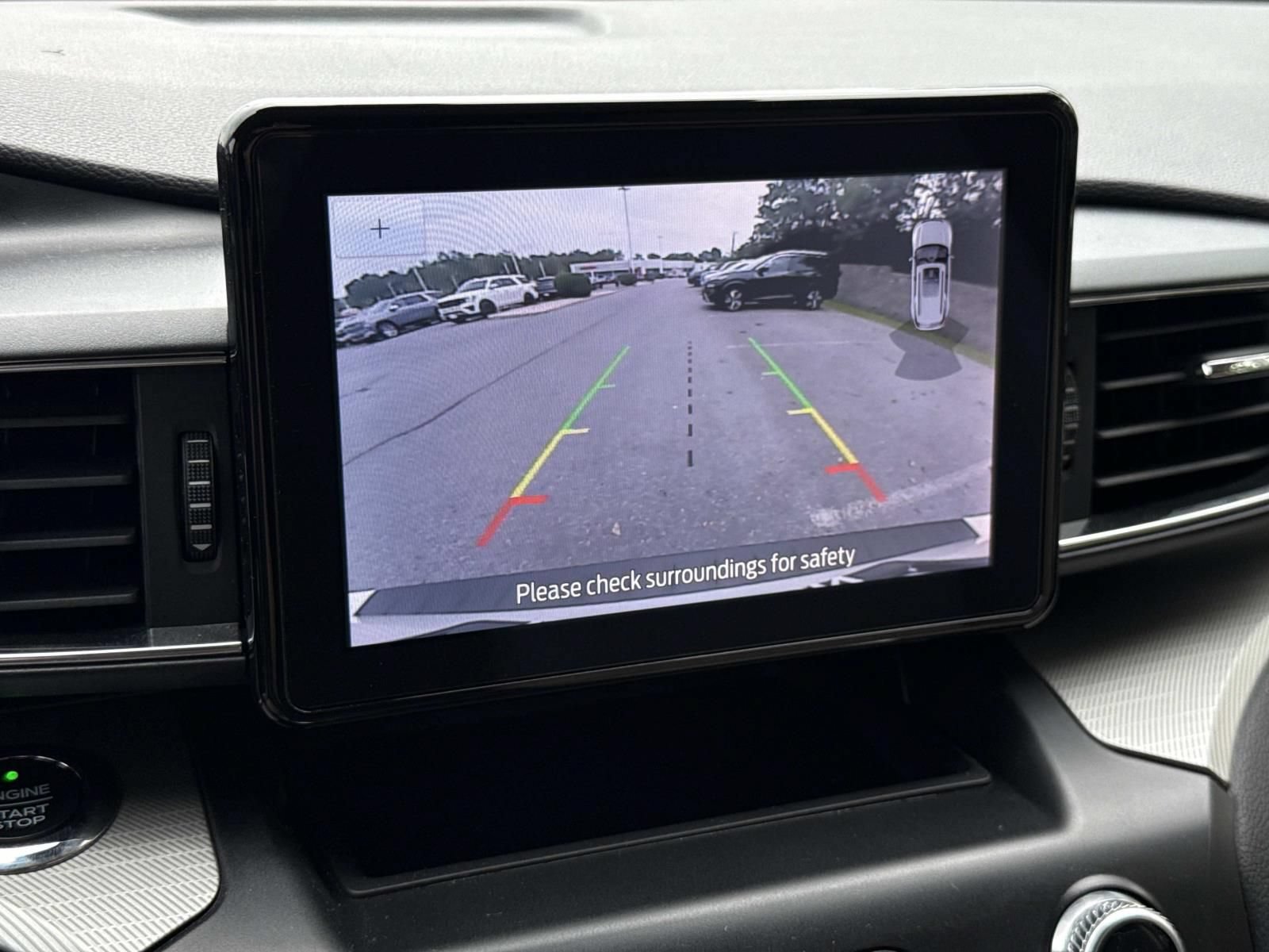 Used 2020 Ford Explorer XLT w/ Equipment Group 202A AWD/4WD image 10