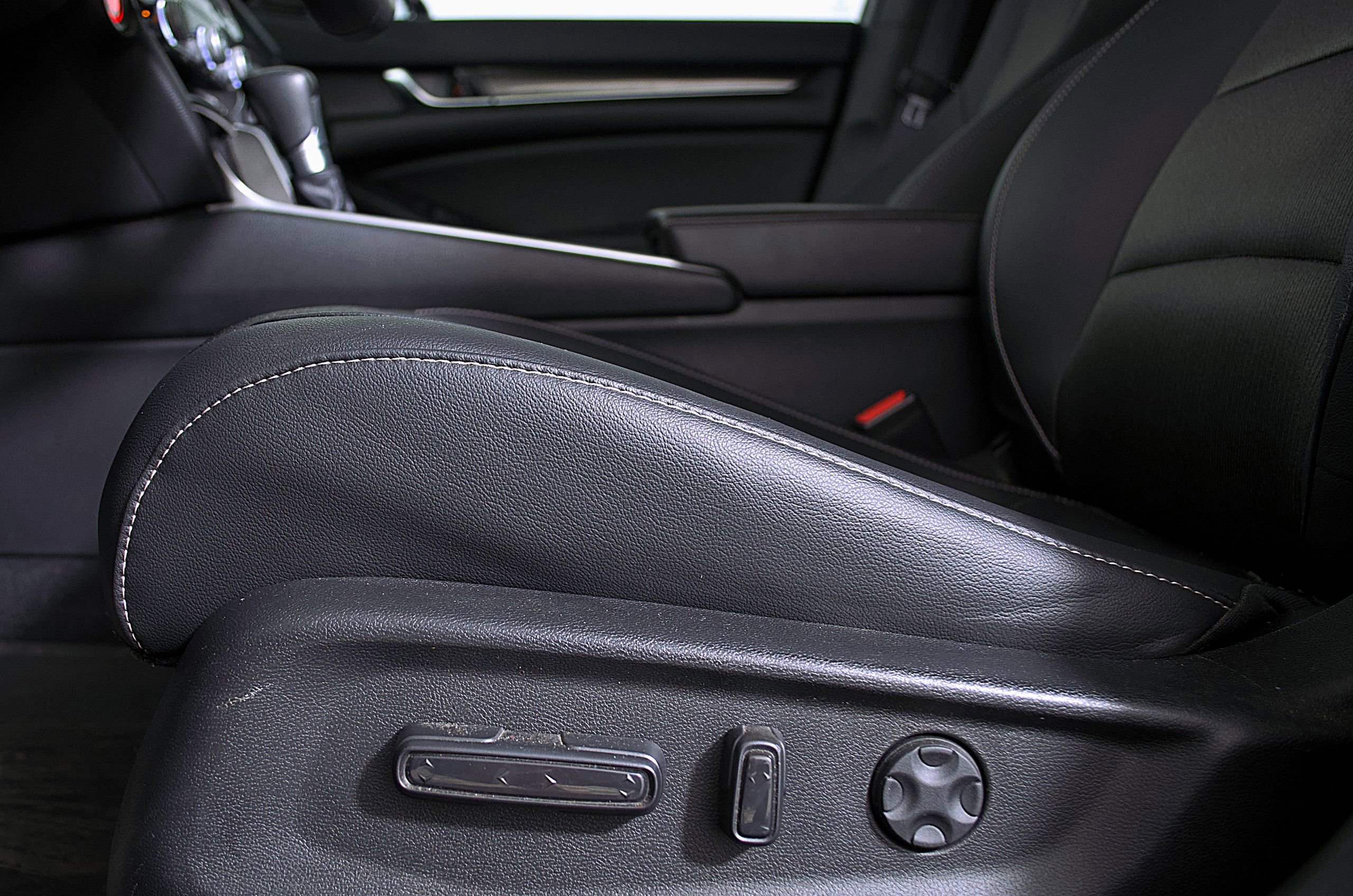 Used 2021 Honda Accord Sport image 20