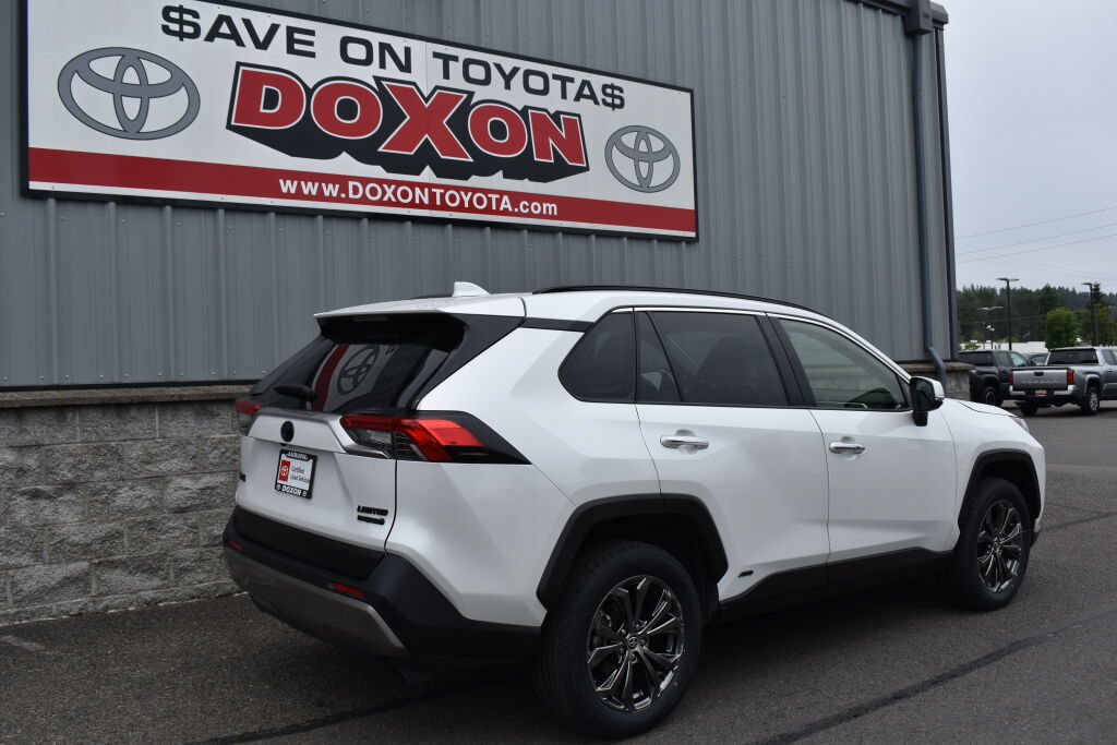 Certified 2023 Toyota RAV4 Limited w/ Limited Grade Weather Package AWD/4WD image 5