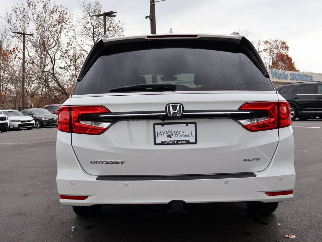 Certified 2023 Honda Odyssey Elite image 6