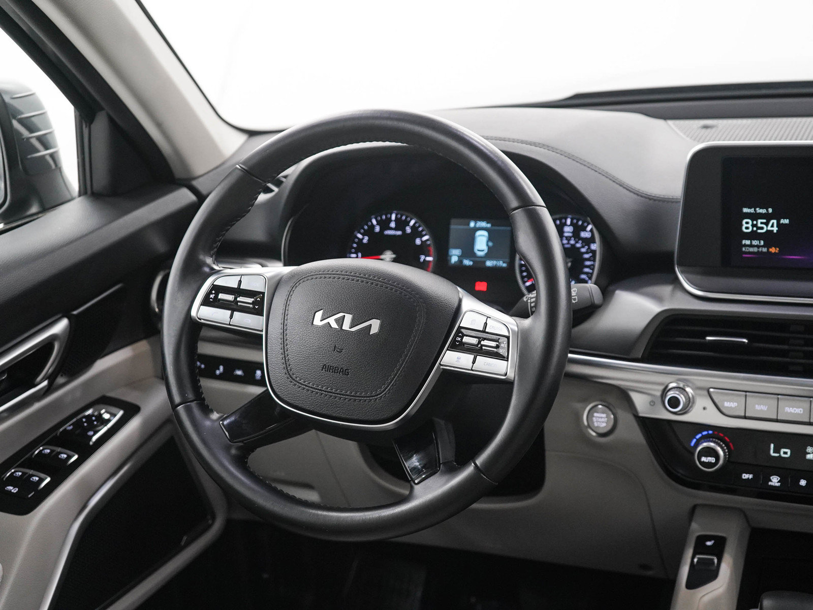 Used 2022 Kia Telluride S AWD/4WD image 14