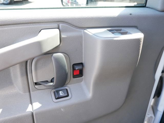 Used 2023 Chevrolet Express 3500 w/ Power Convenience Package RWD image 12