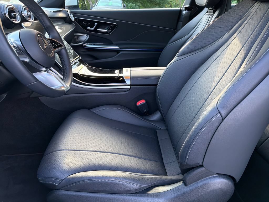 Used 2024 Mercedes-Benz CLE 300 4MATIC Coupe image 19