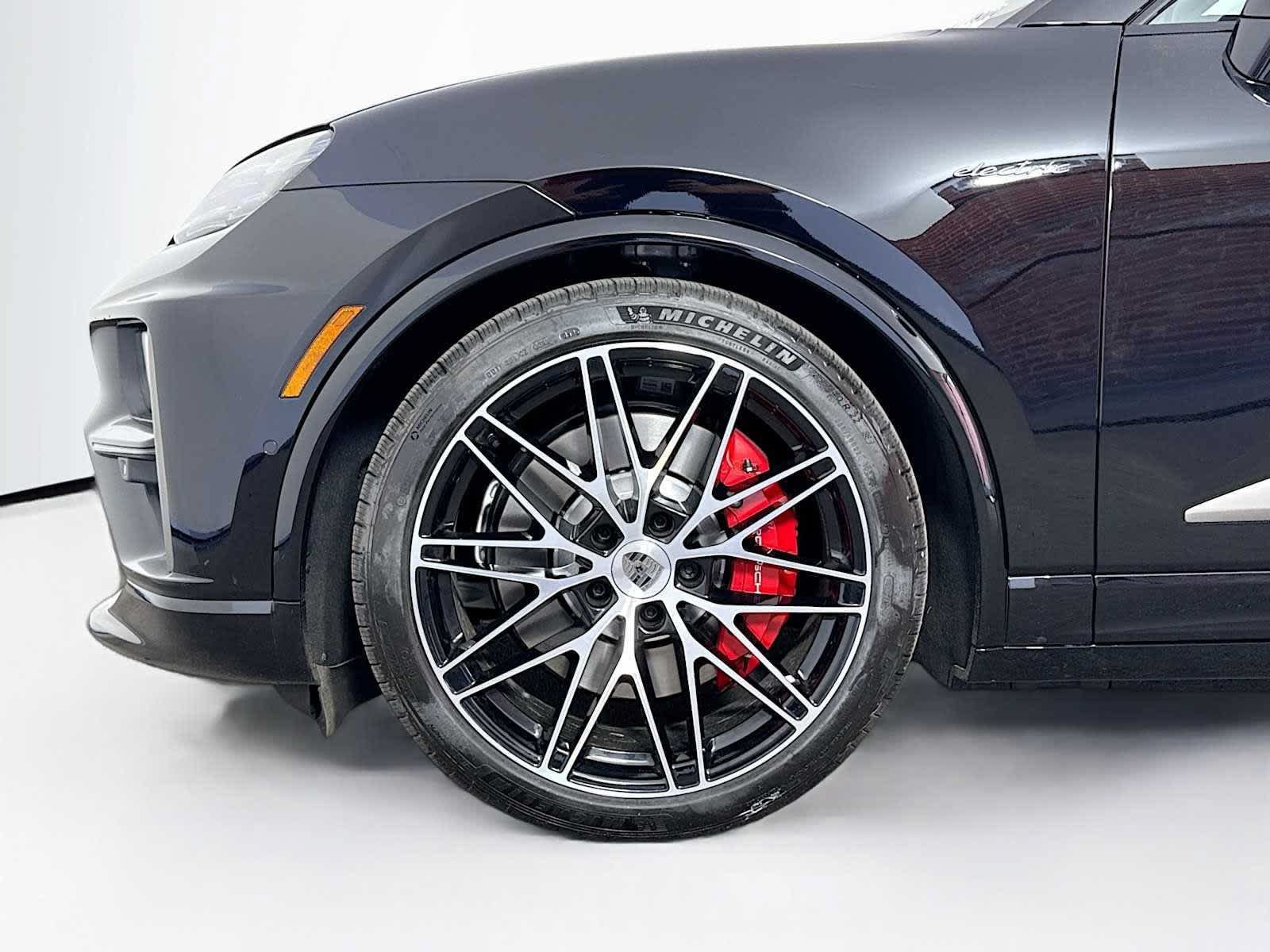 New 2025 Porsche Macan Turbo Electric AWD/4WD image 52