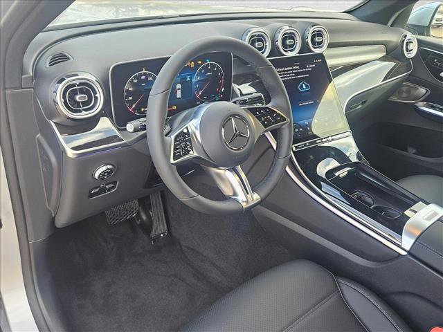 New 2026 Mercedes-Benz GLC 300 image 9
