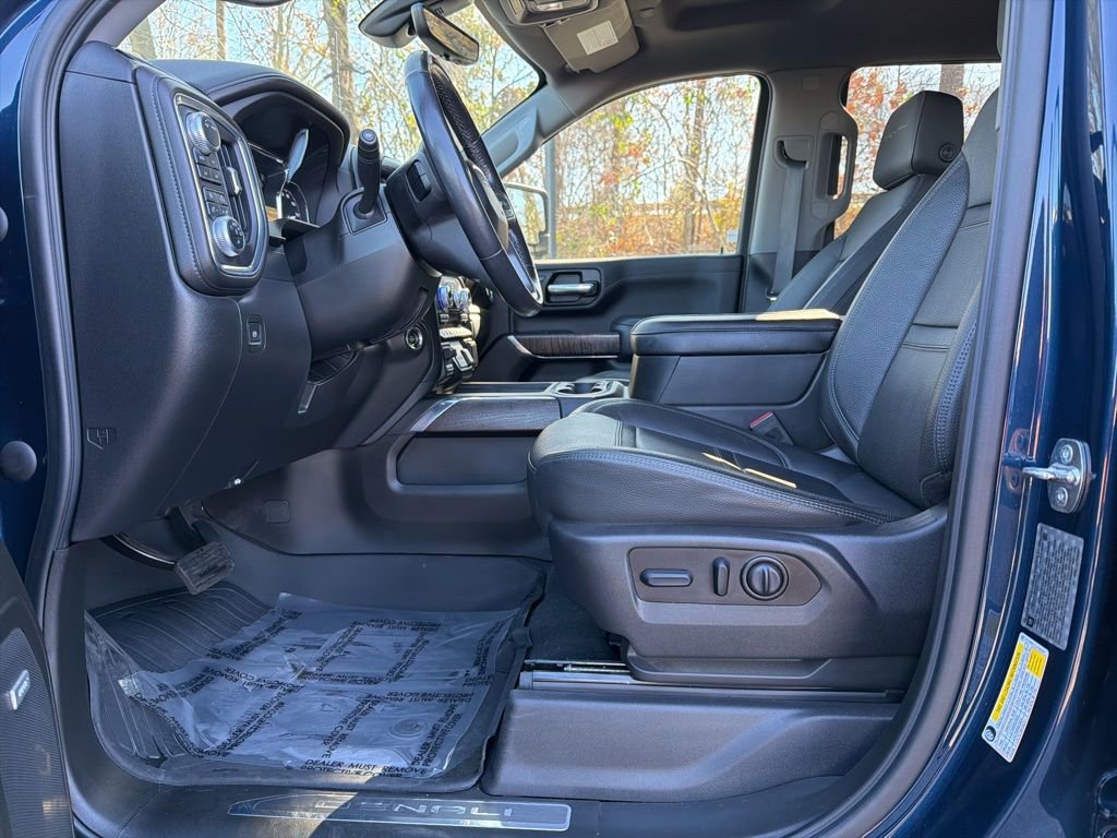 Used 2020 GMC Sierra 2500 Denali w/ Technology Package image 15