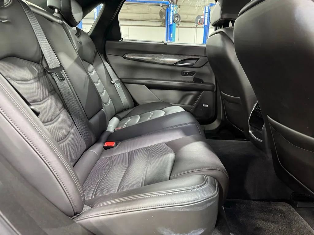 Used 2019 Cadillac CT6 Sport w/ Active Chassis Package 20" image 18