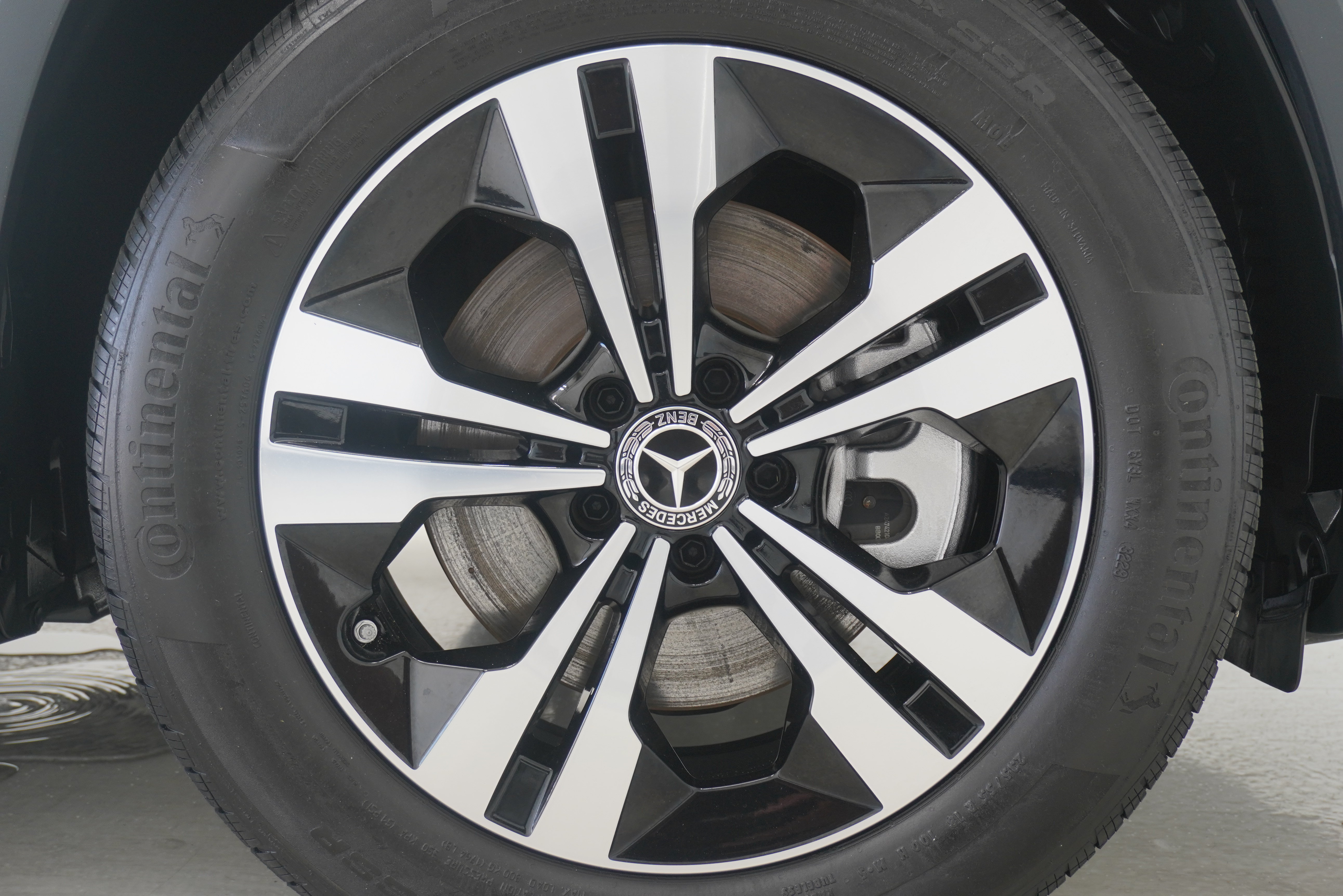 Used 2024 Mercedes-Benz GLA 250 image 31