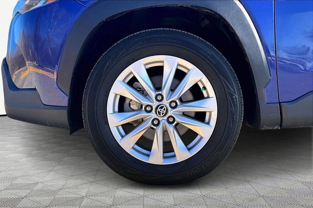 Used 2022 Toyota Corolla Cross LE FWD image 8