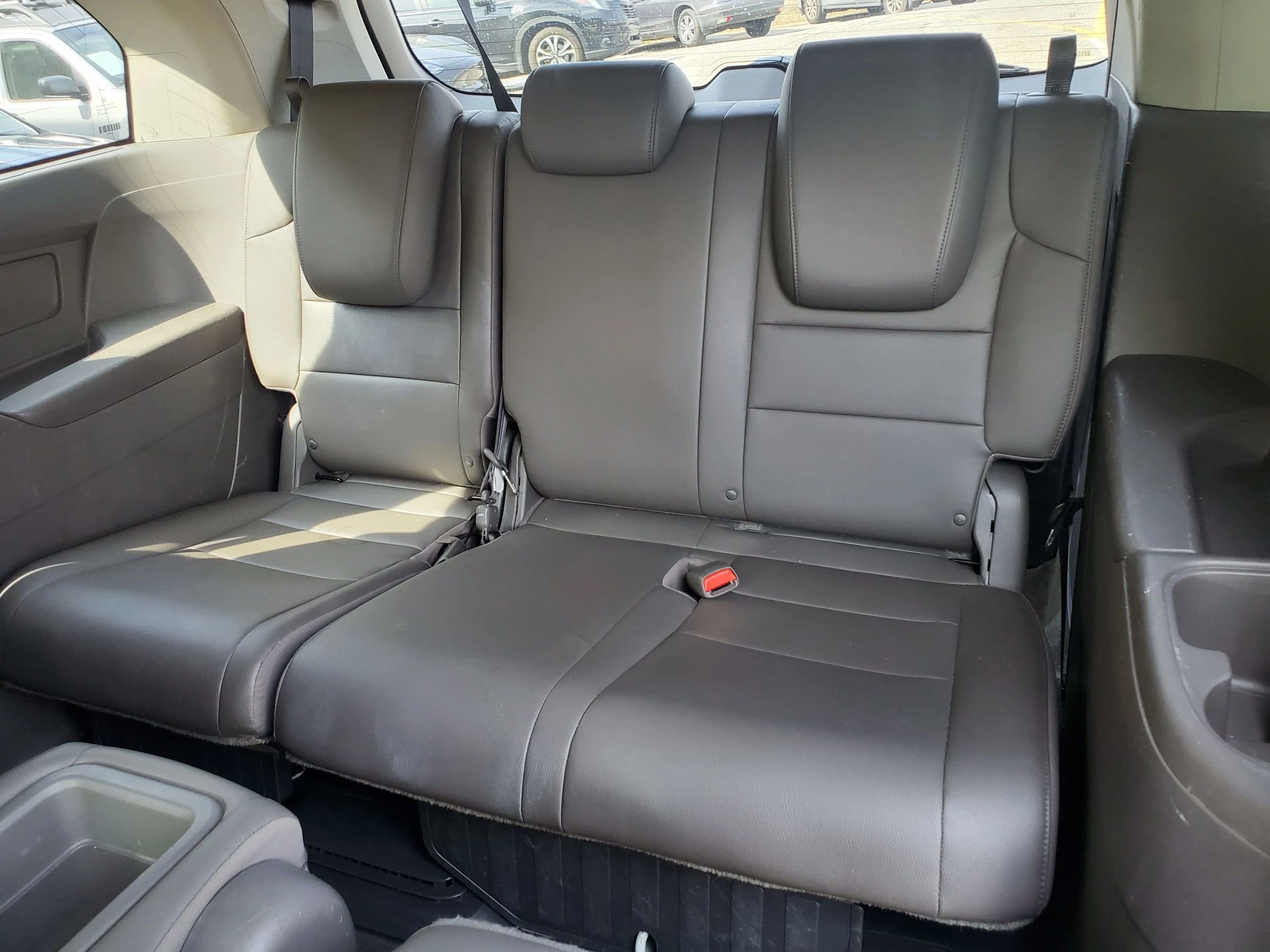 Used 2015 Honda Odyssey EX-L image 23