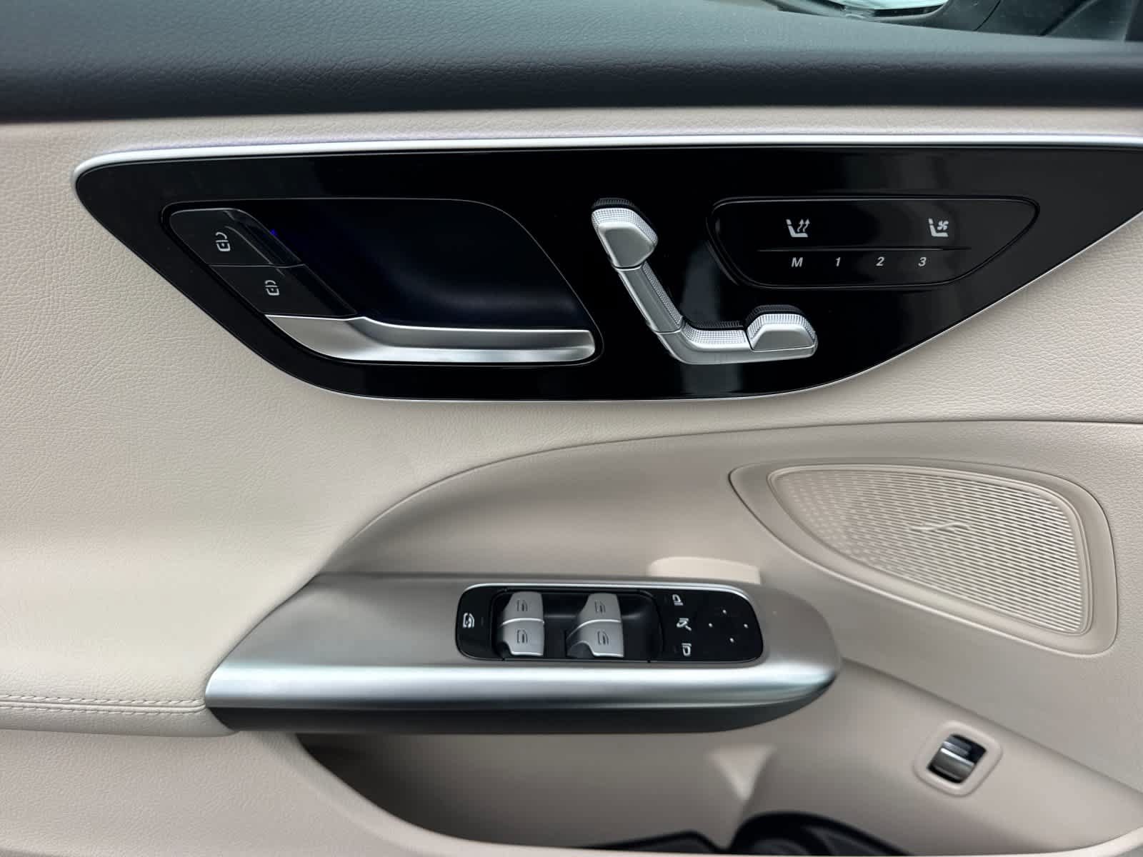 New 2027 Mercedes-Benz C 300 Sedan image 11