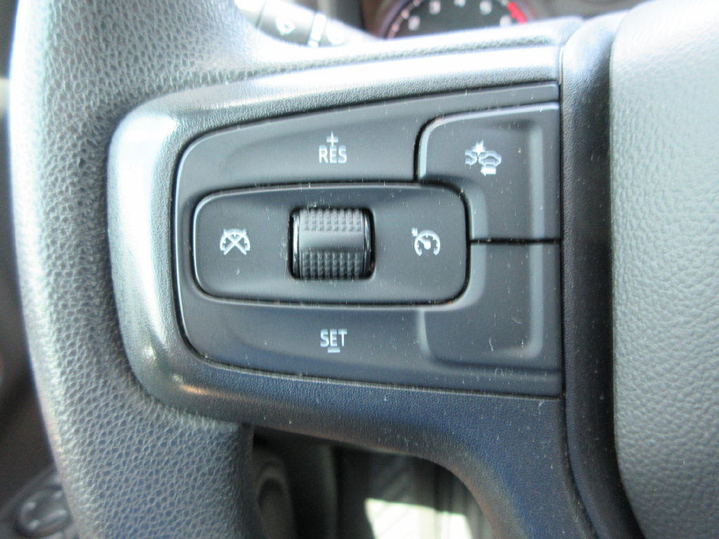 Certified 2022 Chevrolet Silverado 1500 Custom AWD/4WD image 24