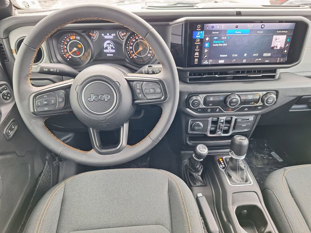 Used 2024 Jeep Wrangler Unlimited Sport AWD/4WD image 20