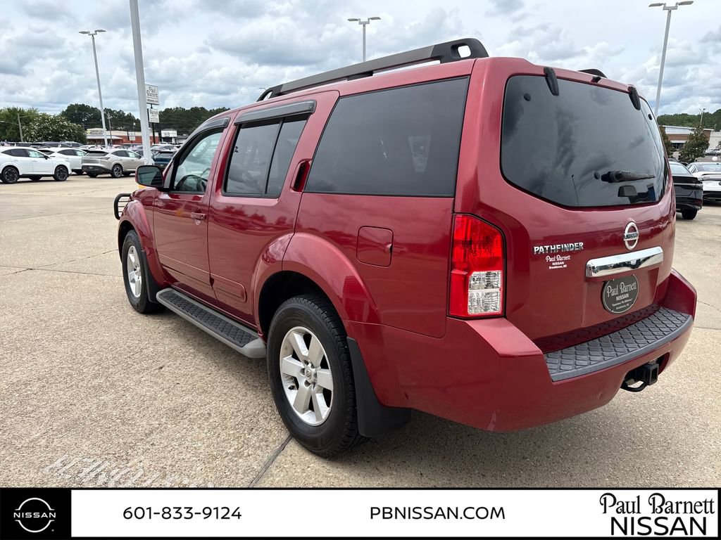 Used 2012 Nissan Pathfinder SV RWD image 6