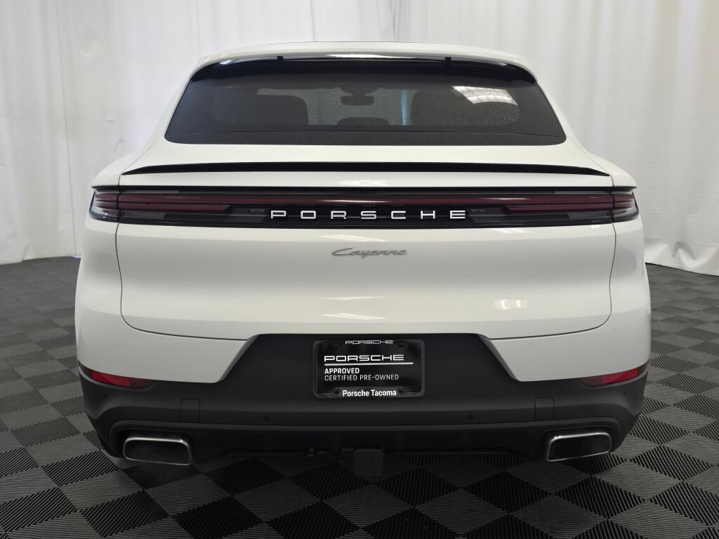 Certified 2025 Porsche Cayenne Coupe AWD/4WD image 6