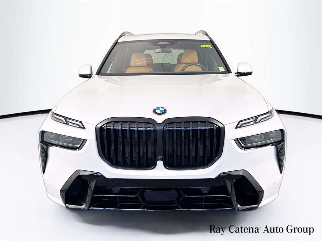 Used 2024 BMW X7 xDrive40i w/ Executive Package AWD/4WD image 2