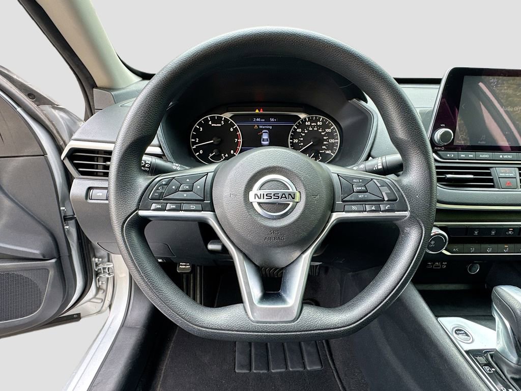 Used 2022 Nissan Altima 2.5 SV image 9