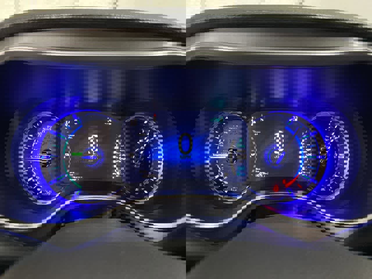 Used 2024 Chrysler Pacifica Select image 28