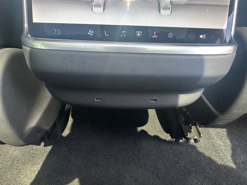Used 2023 Tesla Model S image 31