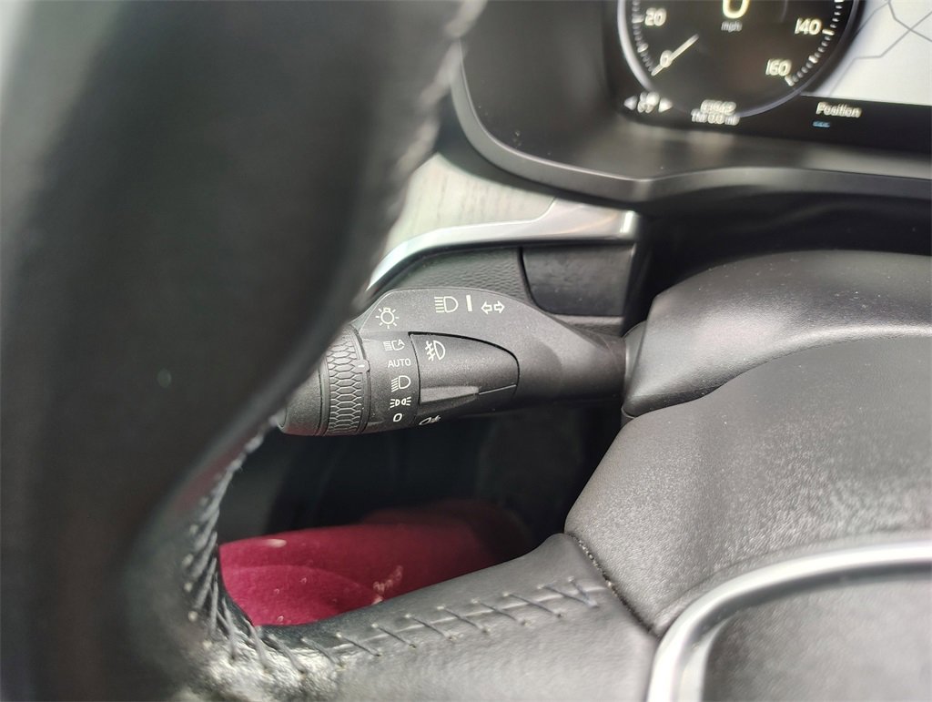 Certified 2022 Volvo S60 B5 Inscription image 18