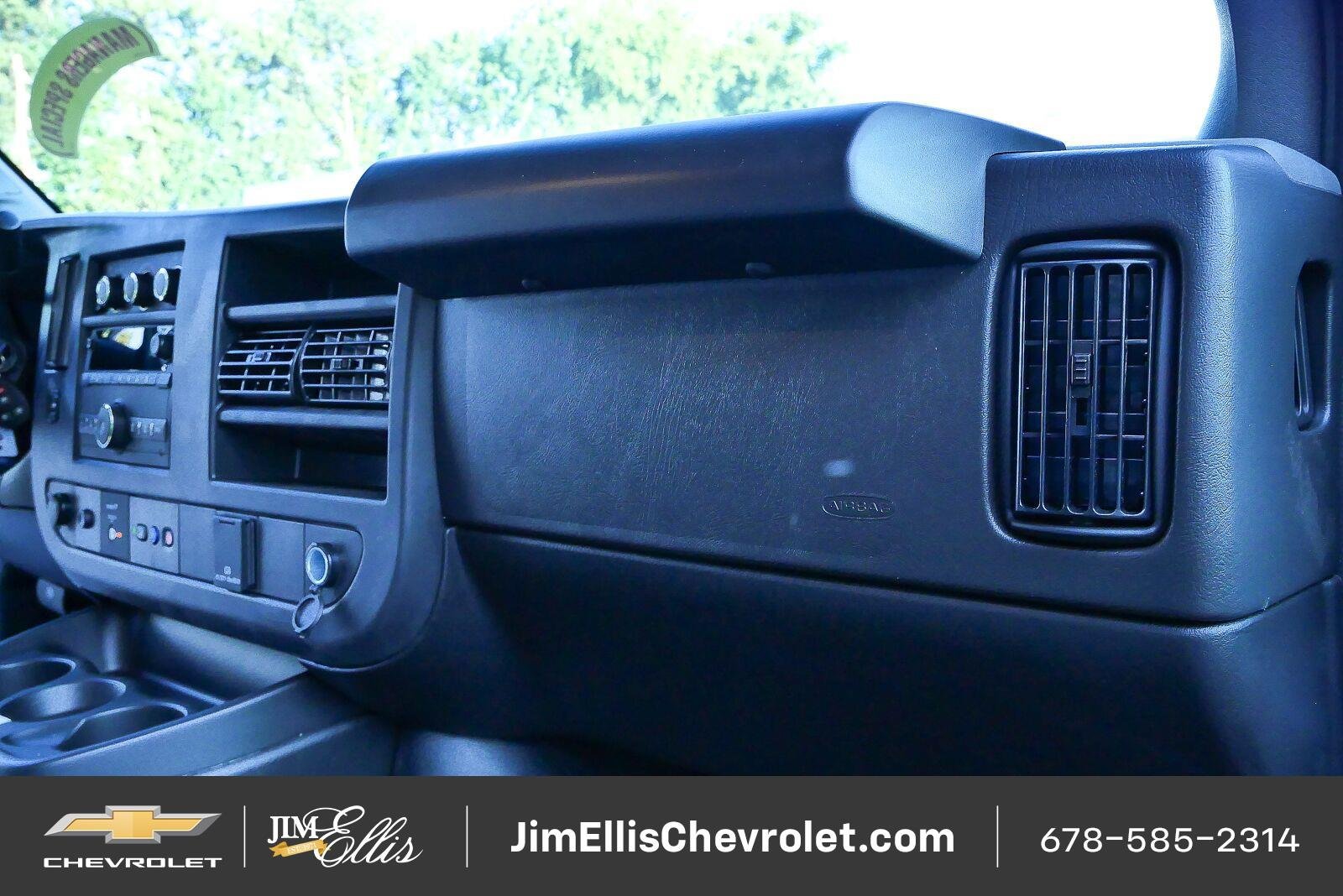 New 2025 Chevrolet Express 2500 w/ Driver Convenience Package RWD image 18