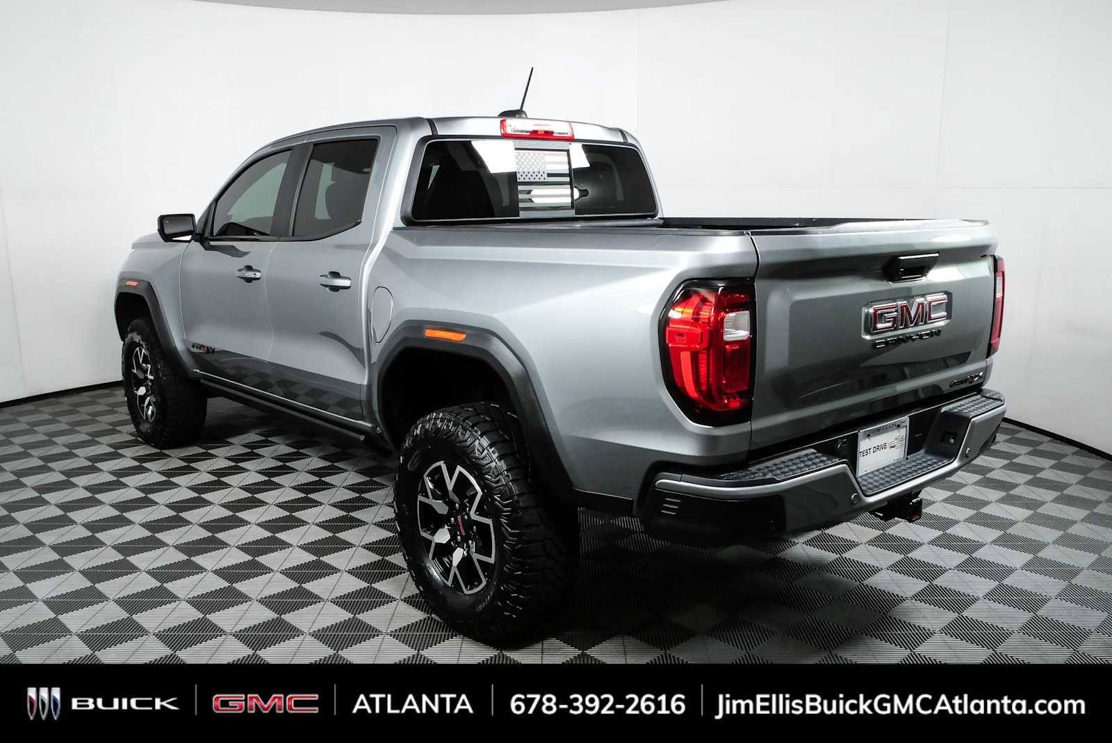 Used 2024 GMC Canyon AT4X AWD/4WD image 30