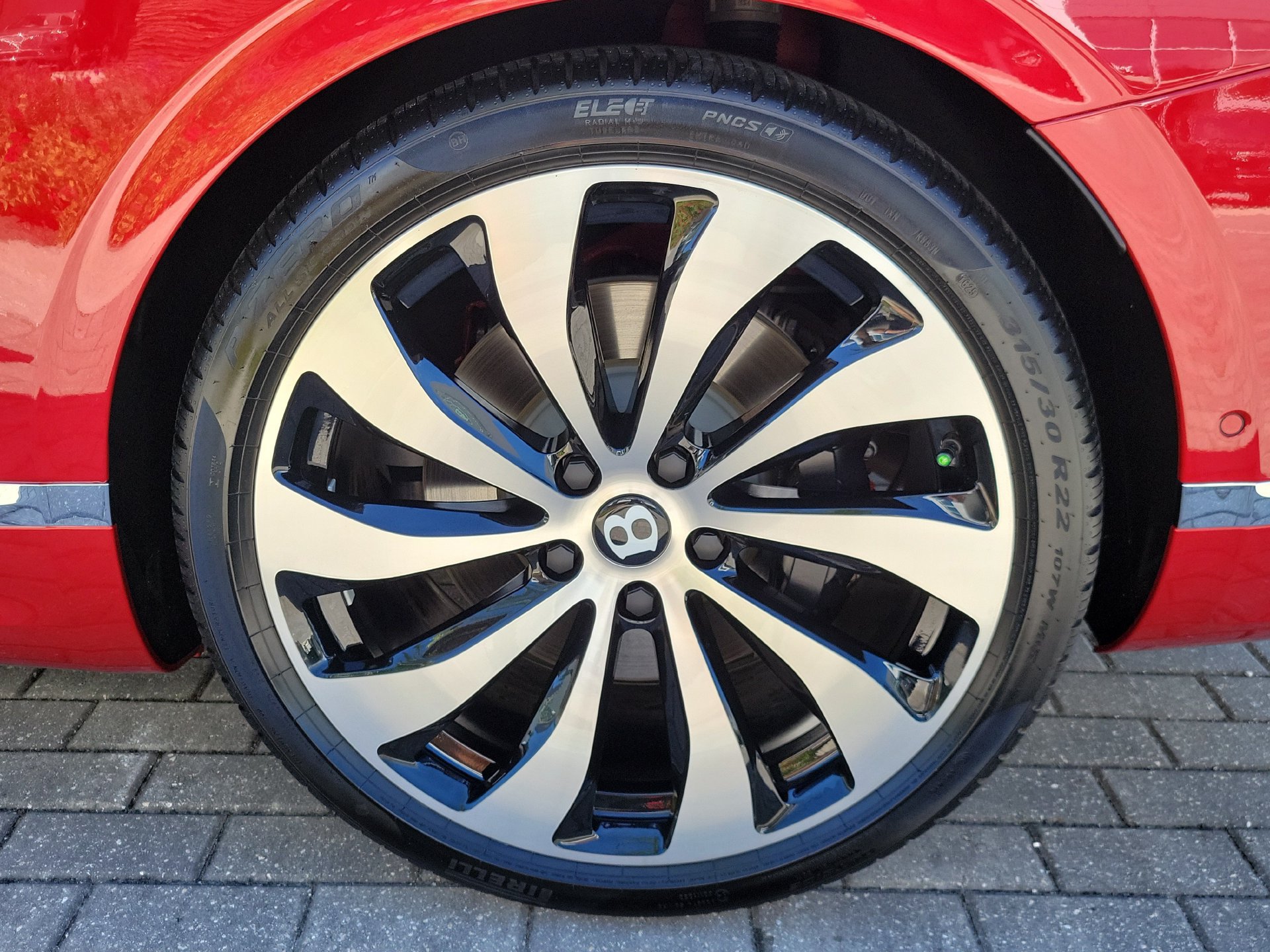 New 2026 Bentley Continental GT Azure AWD/4WD image 8
