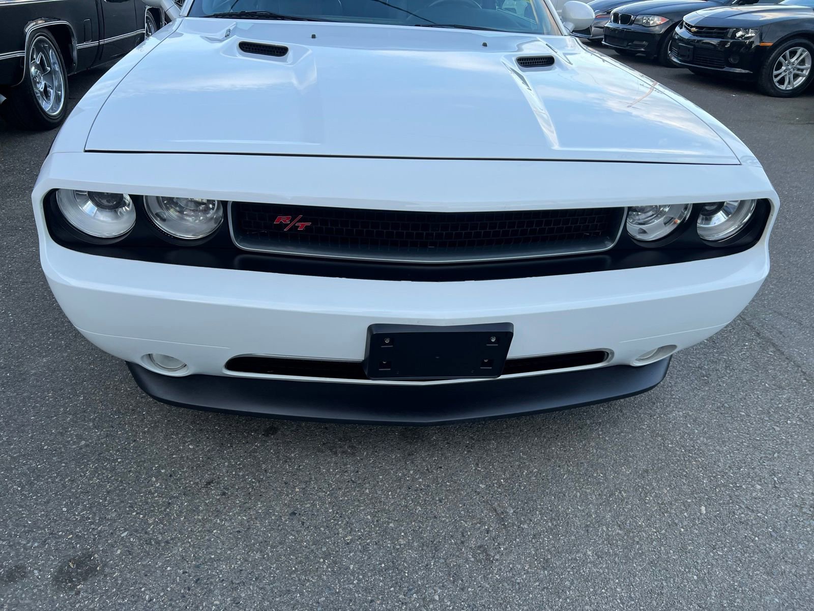 Used 2012 Dodge Challenger R/T RWD image 9